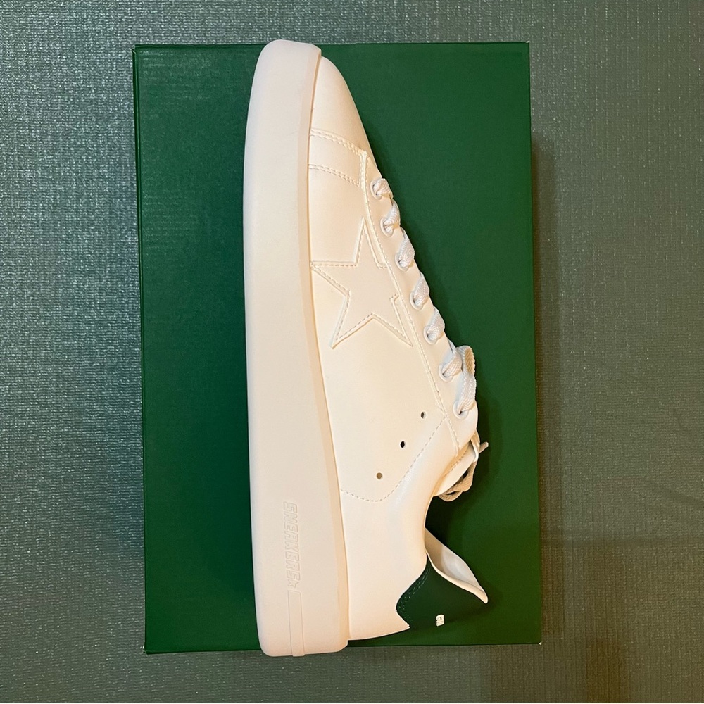 Converse White Men's Sneakers - Picture 3 of 8